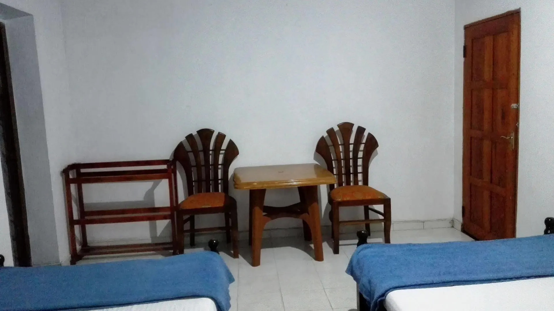 The Ambassador Nuwaraeliya Motel Nuwara Eliya 2*,